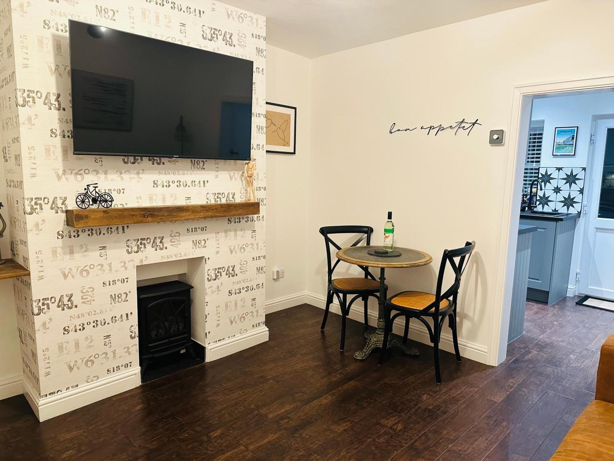 The Nook Cottage, Parkgate, Wirral Parkgate  ภายนอก รูปภาพ
